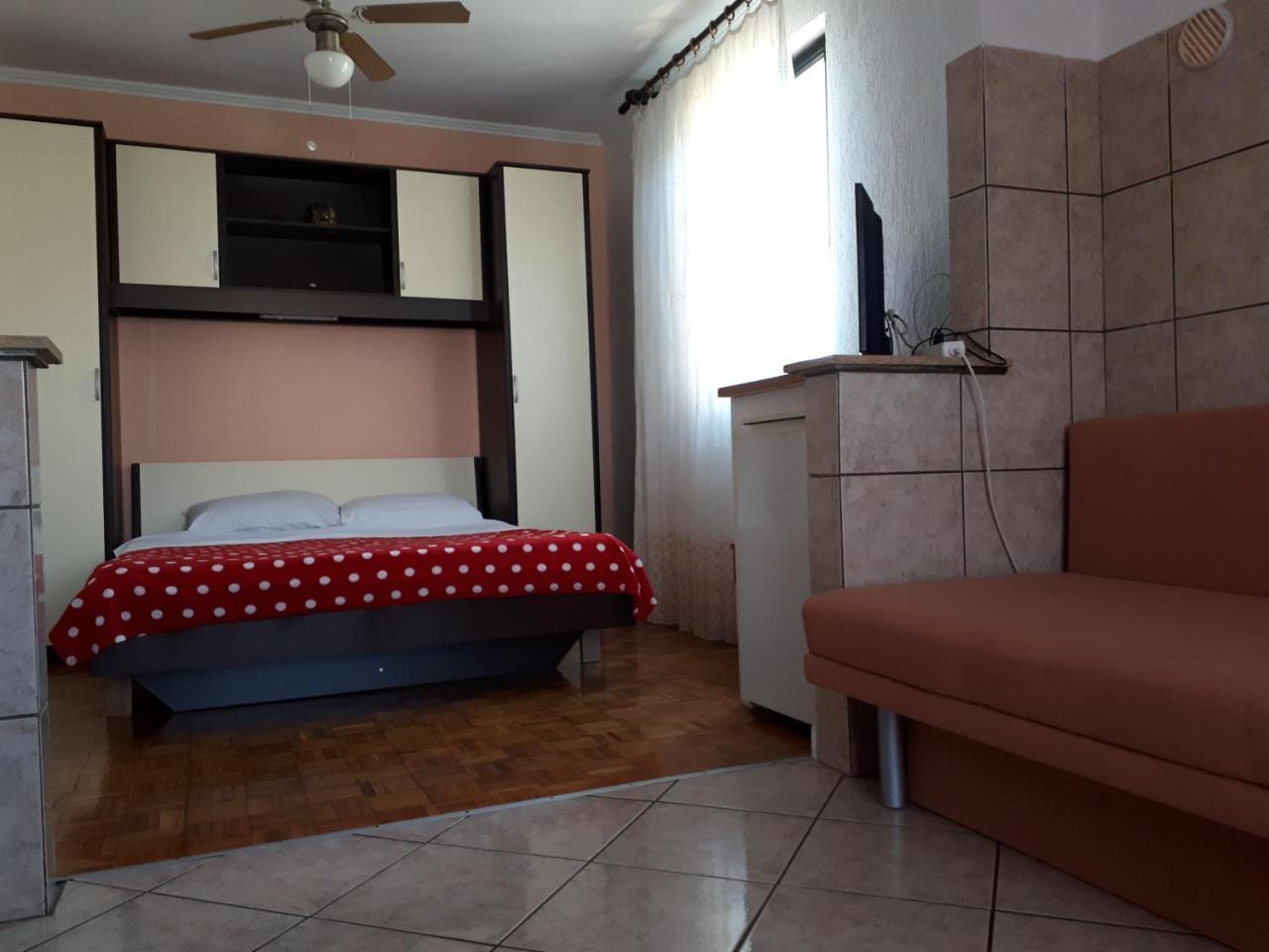 Apartments Vila Ida Vantacici Εξωτερικό φωτογραφία